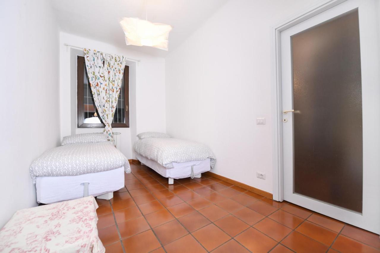 Villa Pinetina B&B Lasnigo 외부 사진