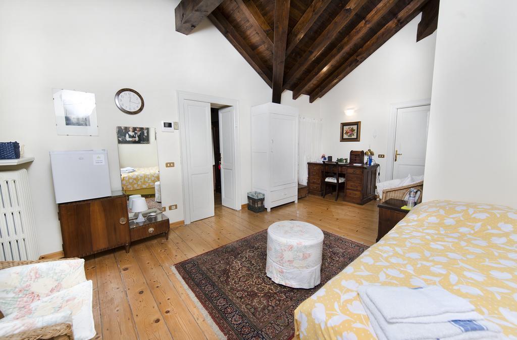 Villa Pinetina B&B Lasnigo 외부 사진